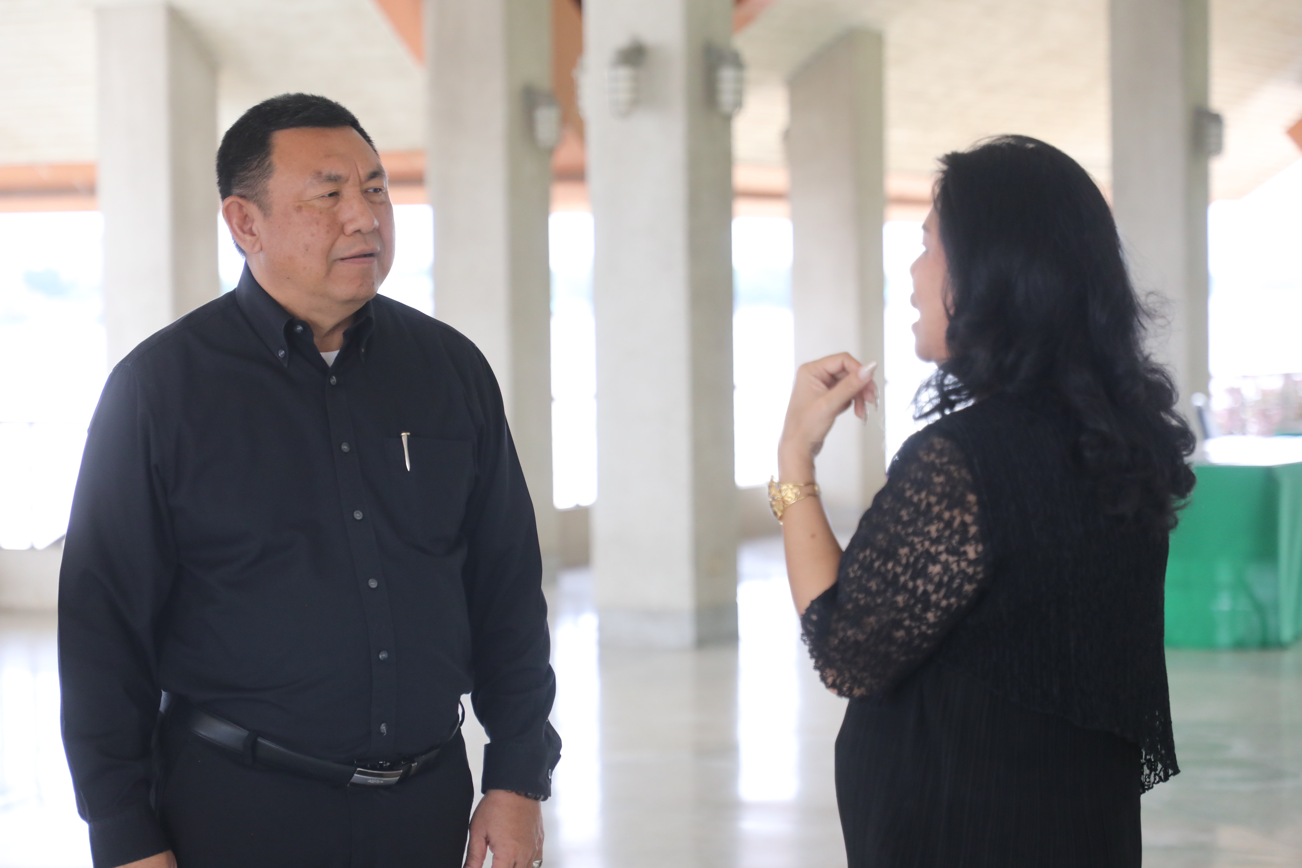 title - เลขาธิการ ส.ป.ก. นายเศรษฐเกียรติ กระจ่างวงษ์ ลงตรวจความเรียบร้อยของงาน 